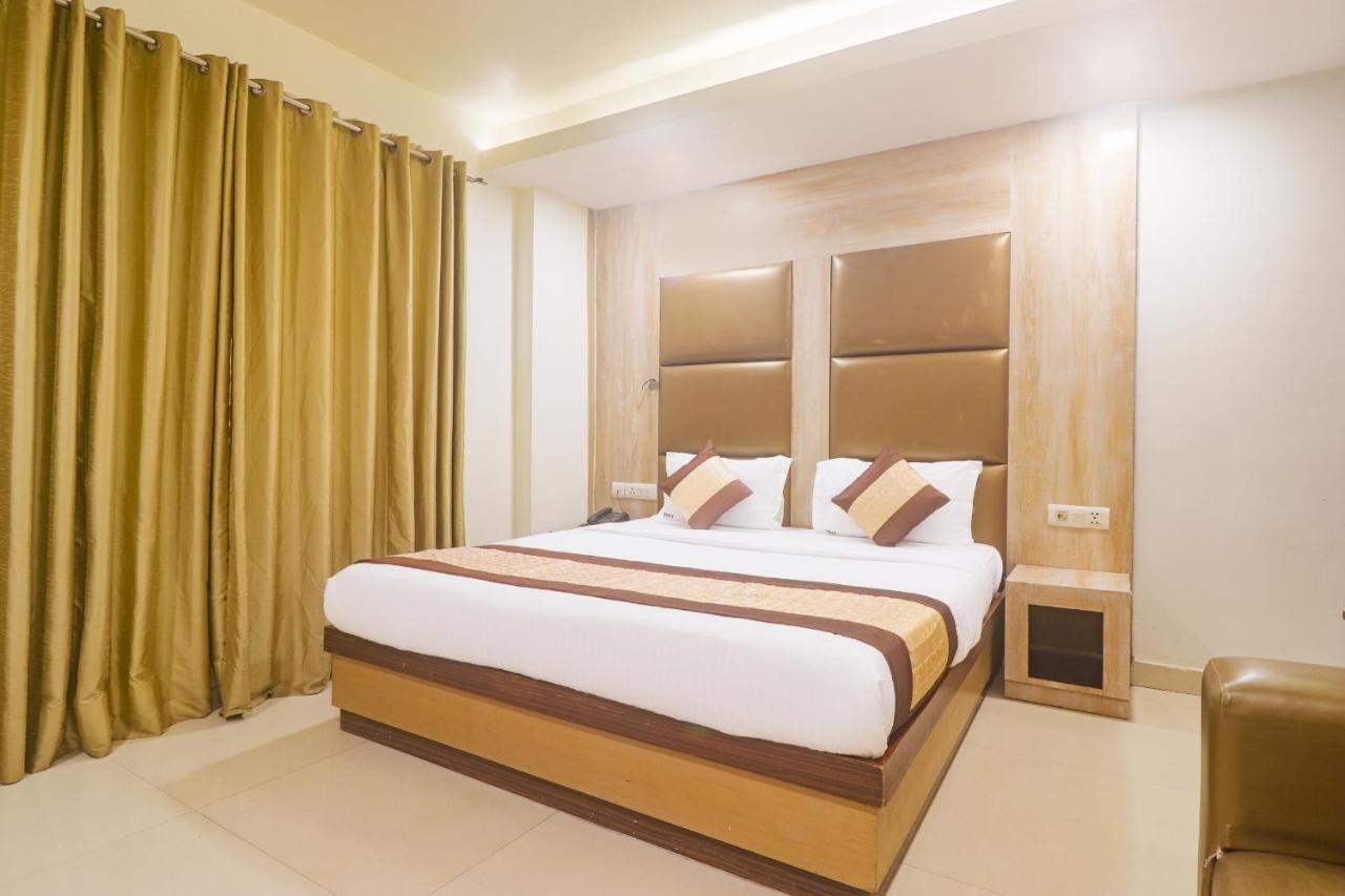 Hotel Sizzling Starr New Delhi Luaran gambar