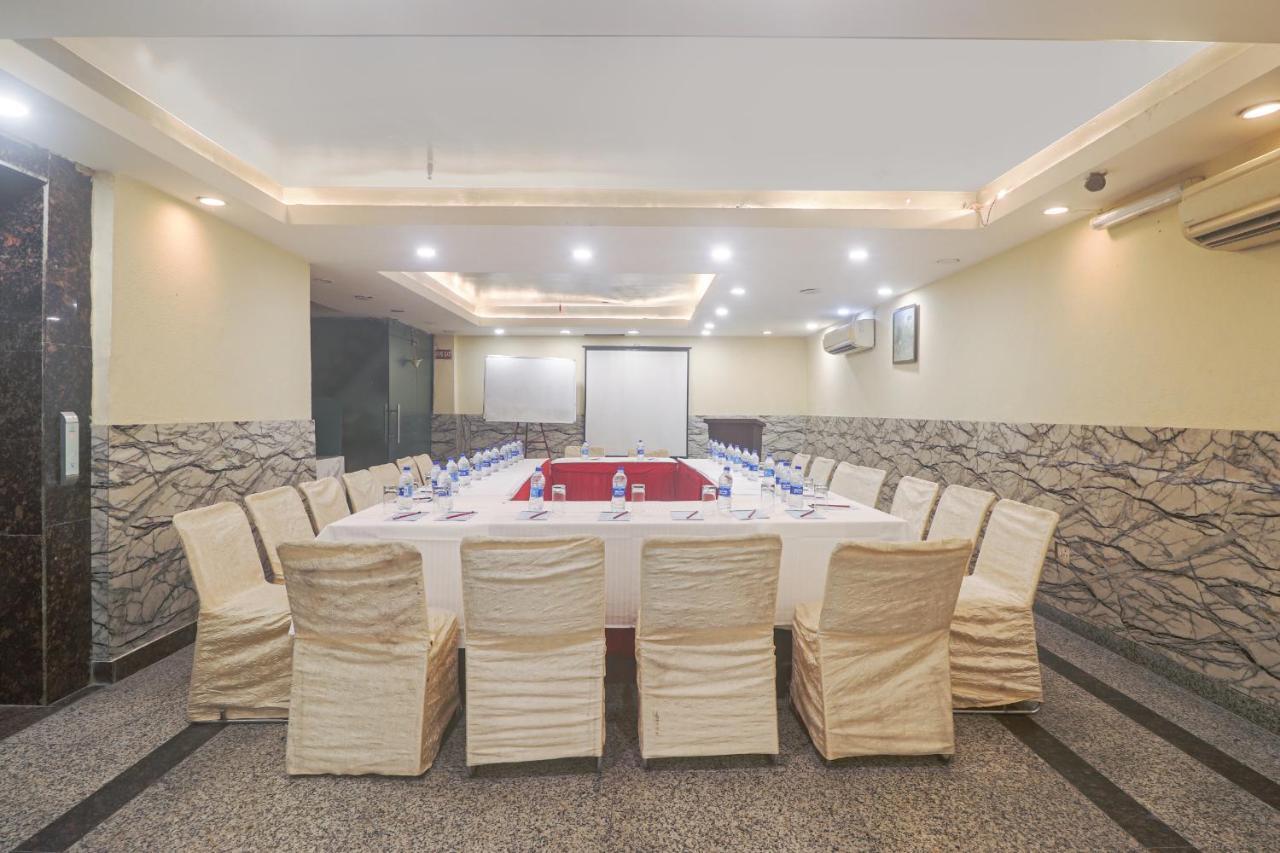 Hotel Sizzling Starr New Delhi Luaran gambar