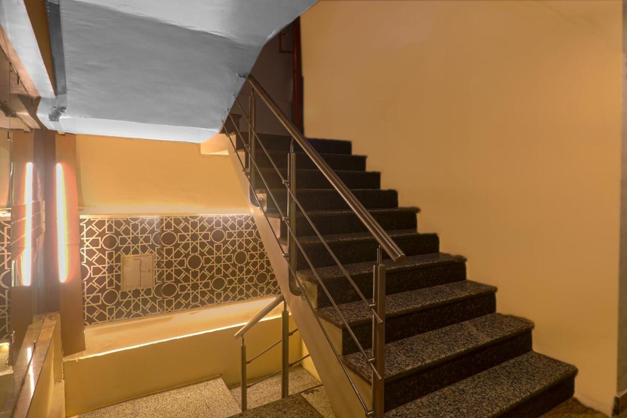 Hotel Sizzling Starr New Delhi Luaran gambar