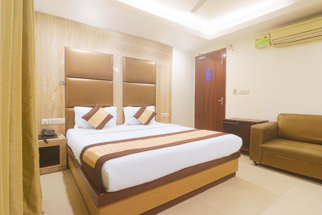 Hotel Sizzling Starr New Delhi Luaran gambar
