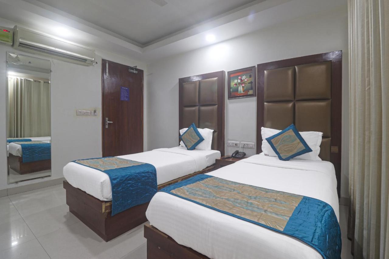 Hotel Sizzling Starr New Delhi Luaran gambar