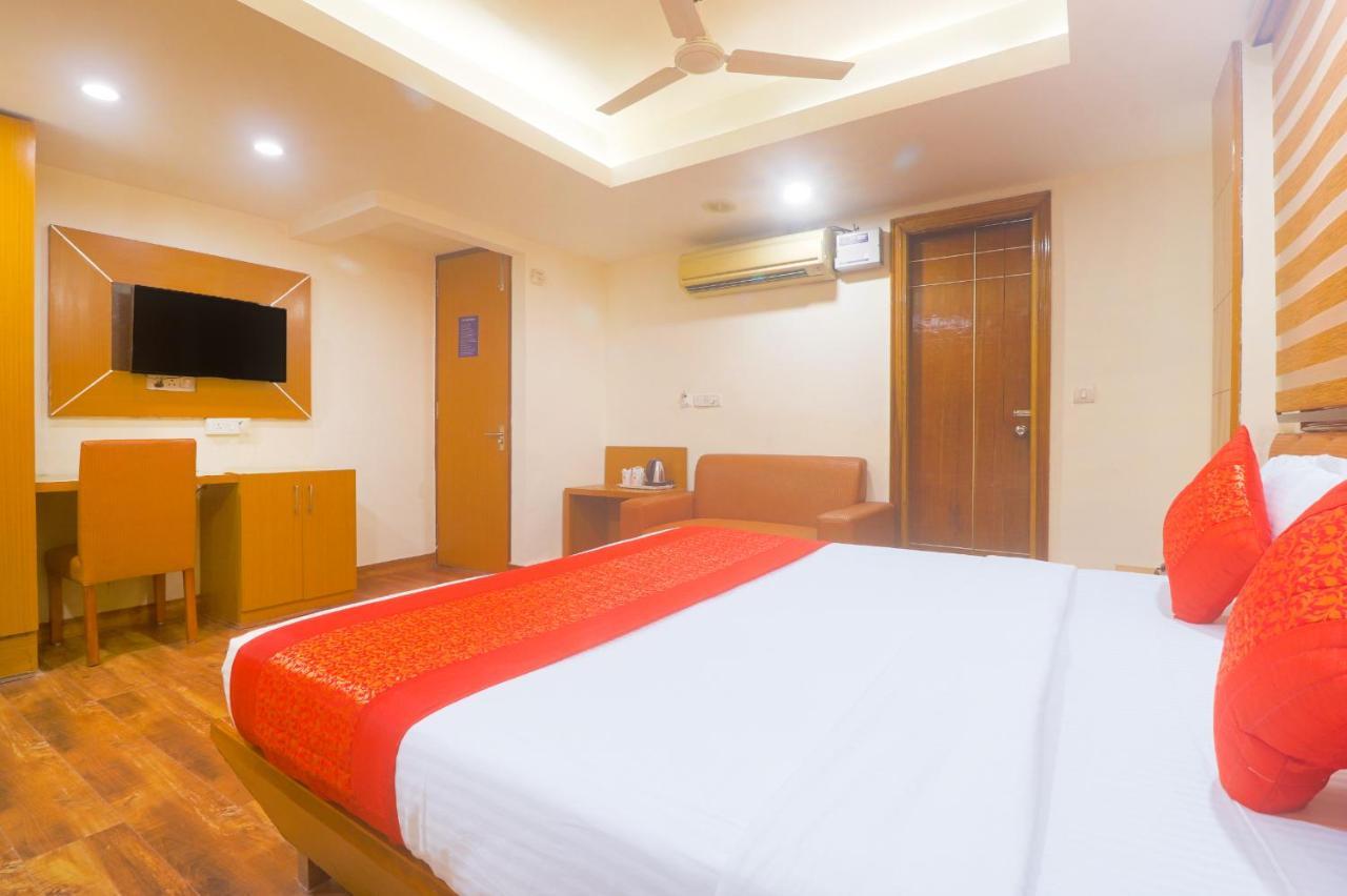 Hotel Sizzling Starr New Delhi Luaran gambar