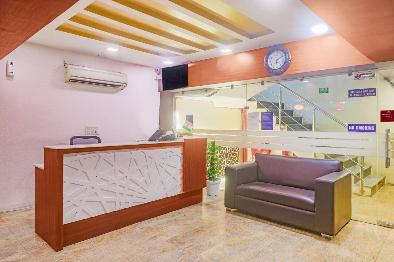 Hotel Sizzling Starr New Delhi Luaran gambar