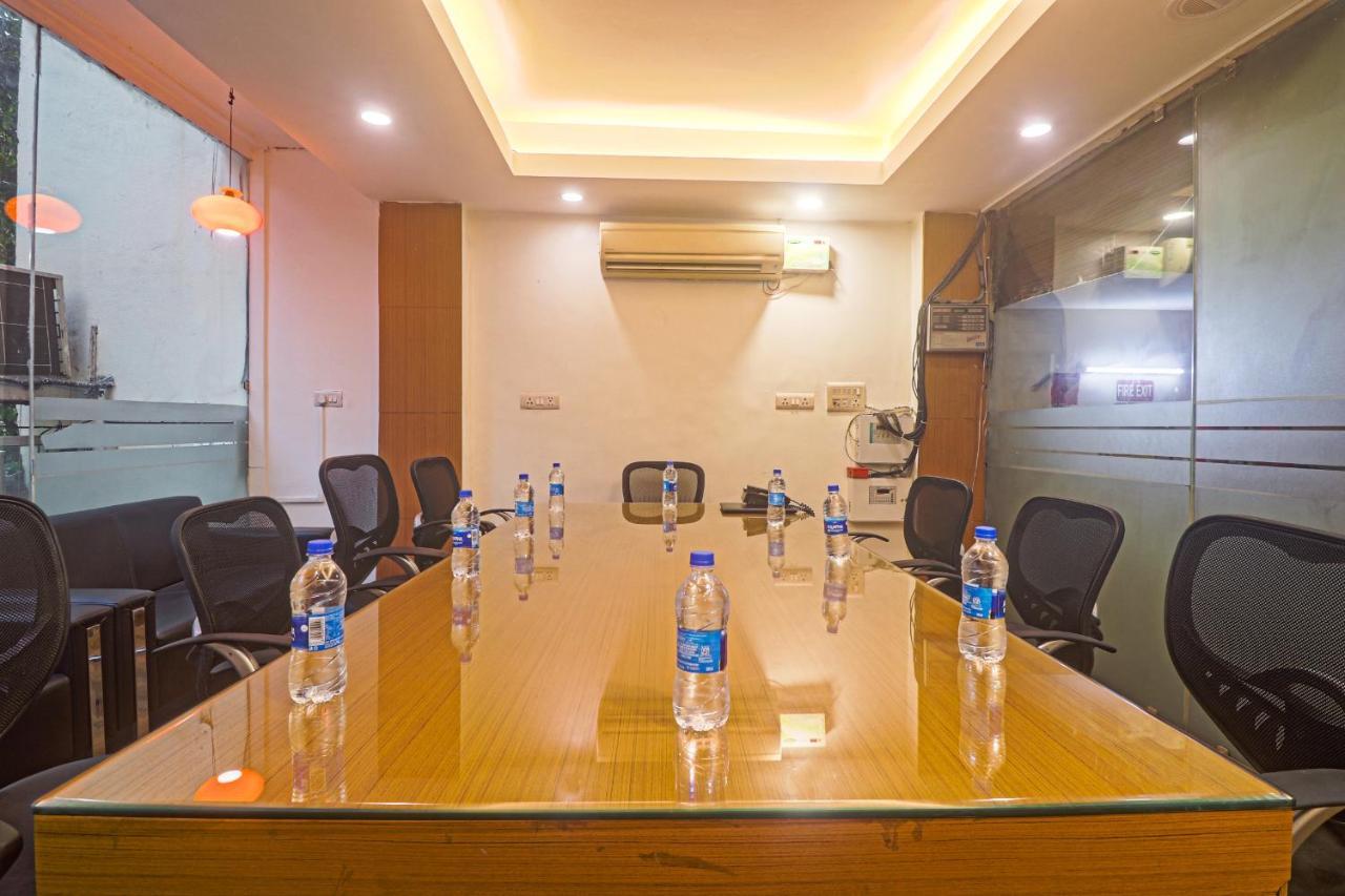 Hotel Sizzling Starr New Delhi Luaran gambar